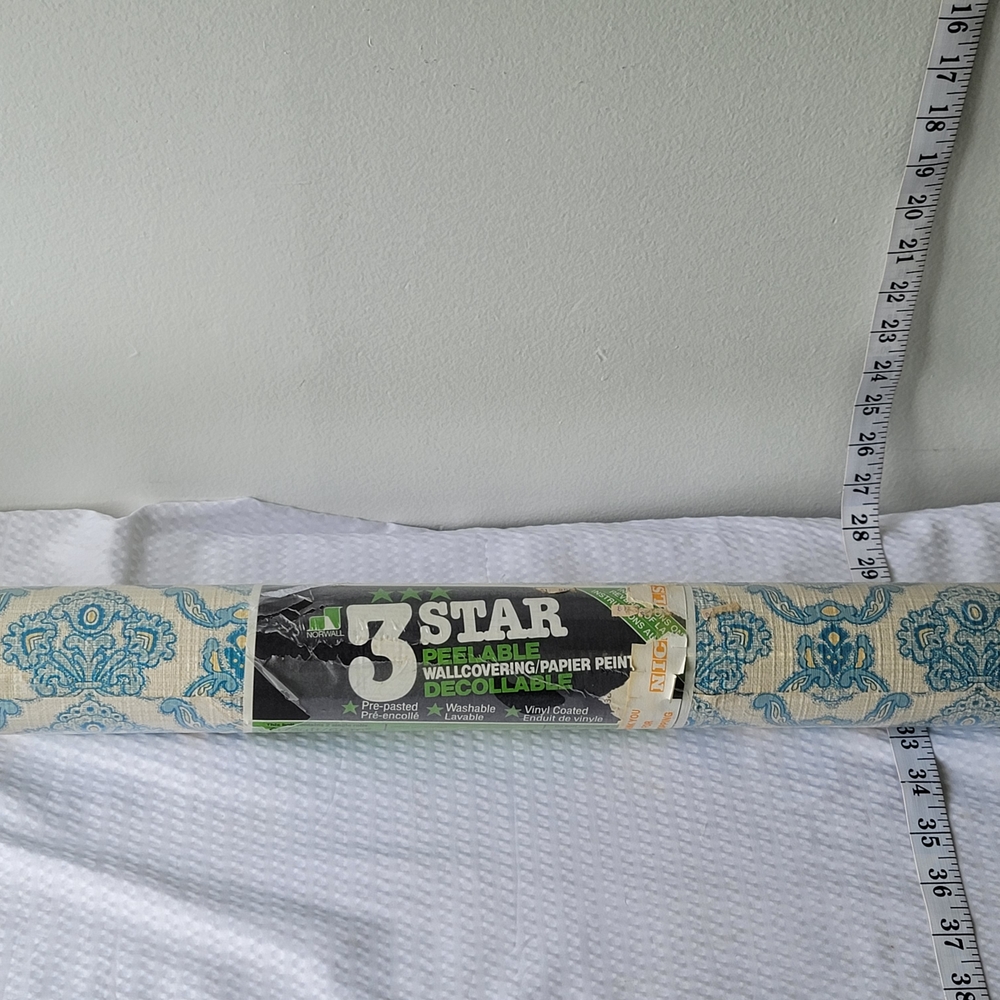 Vintage Retired Blue and Cream Peelable Wallpaper Roll
